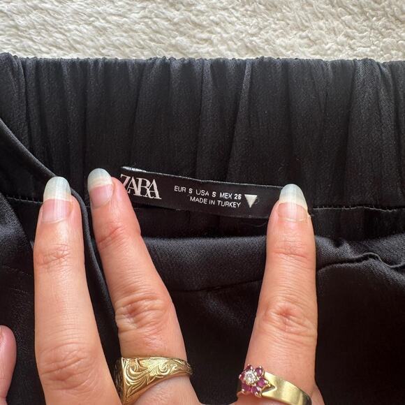 Black zara going out top - Picture 2 of 4